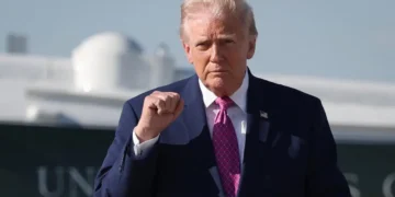 Trump Sarankan Israel