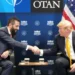 Presiden AS Donald Trump bertemu dengan Presiden Suriah Ahmad al-Sharaa di sela-sela KTT NATO di Ankara, Turki, 8 Juli 2026. (Foto AP/ Alex Brandon)