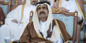 Ahmad Al Sharaa sampaikan belasungkawa atas wafatnya Sheikh Hamad bin Khalifa Al Thani, yang dikenal sebagai emir pendiri Qatar, memerintah negara Teluk tersebut selama 18 tahun [File: Handout/The Amiri Diwan]